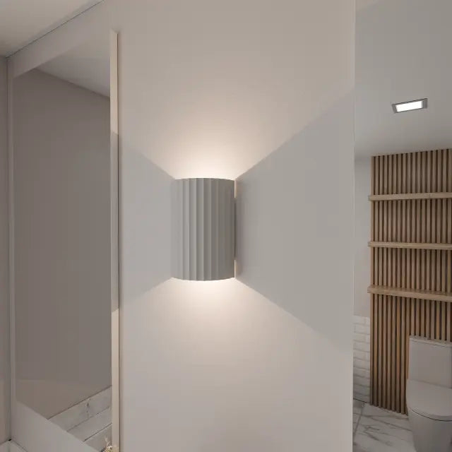 Forma Ribbed Small Wall Light