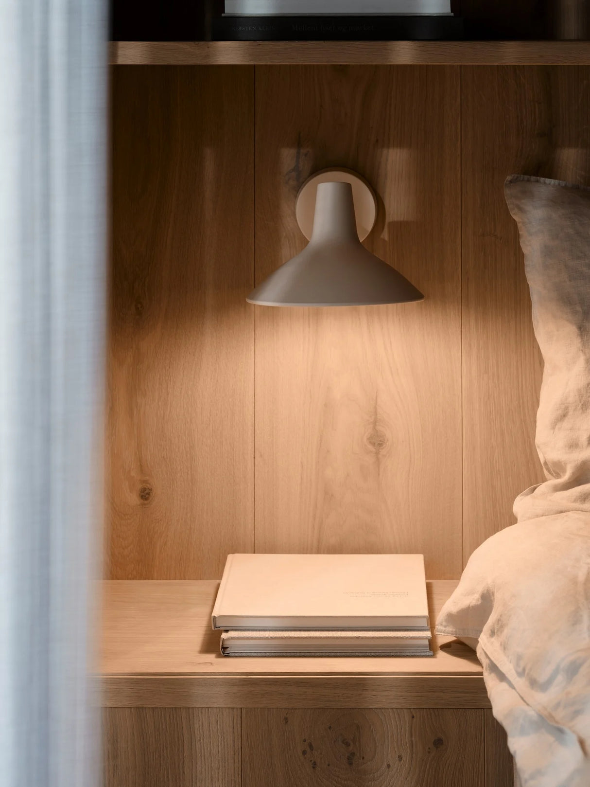 Darci Short Wall Light