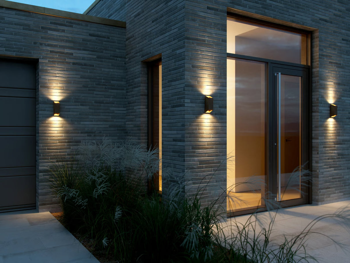 Nico Square 22 Wall Light