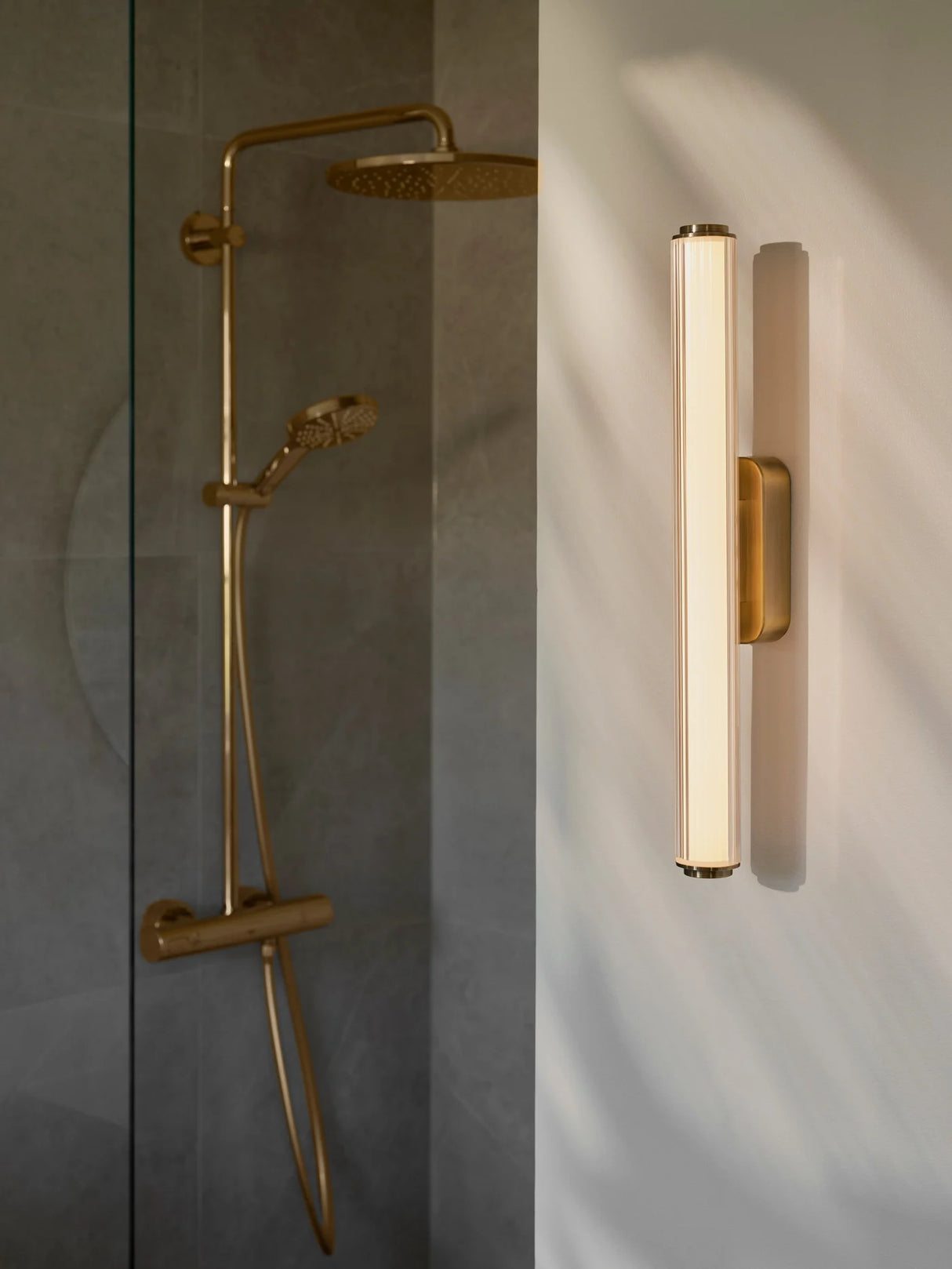 Virelle Wall Light