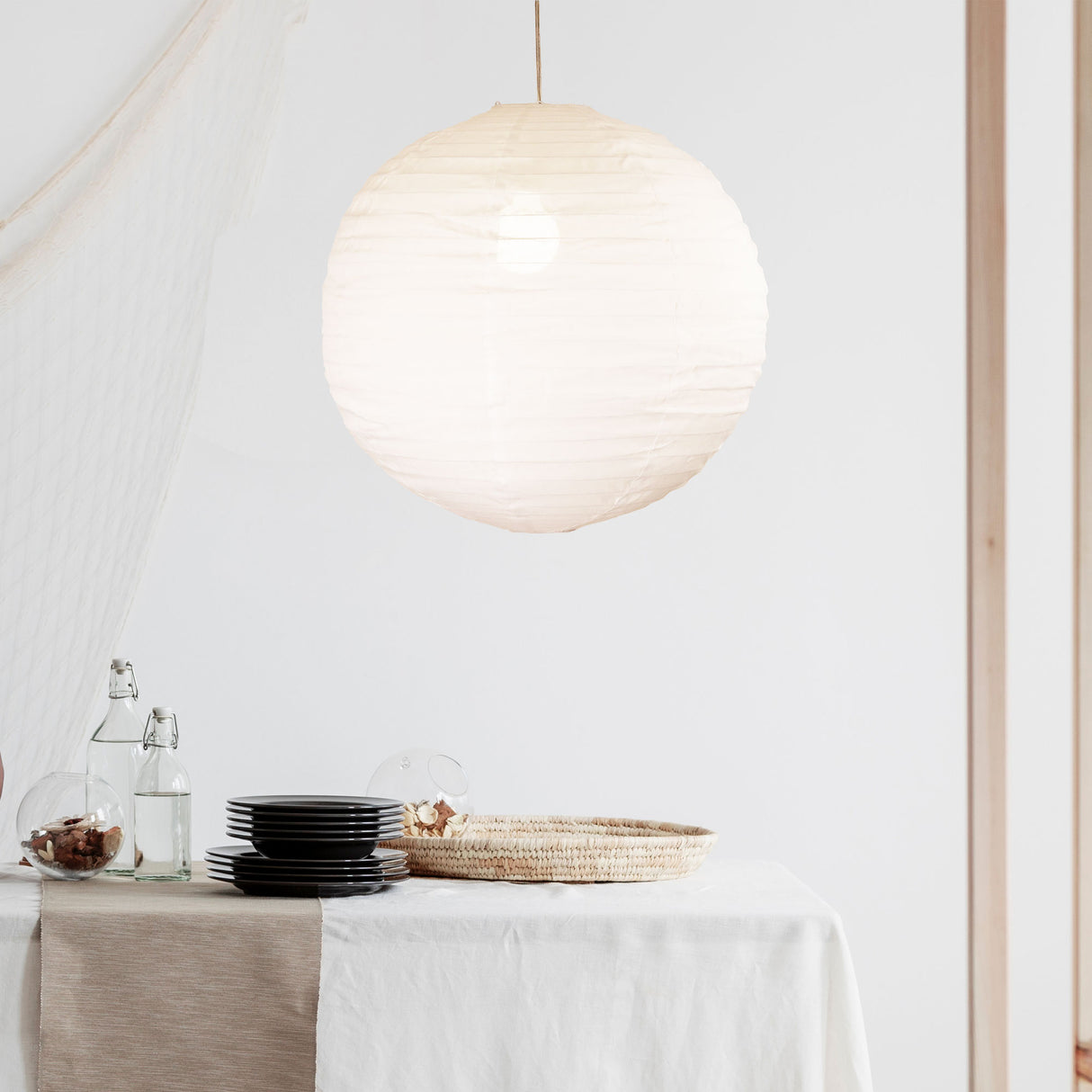 Lantern Round 60