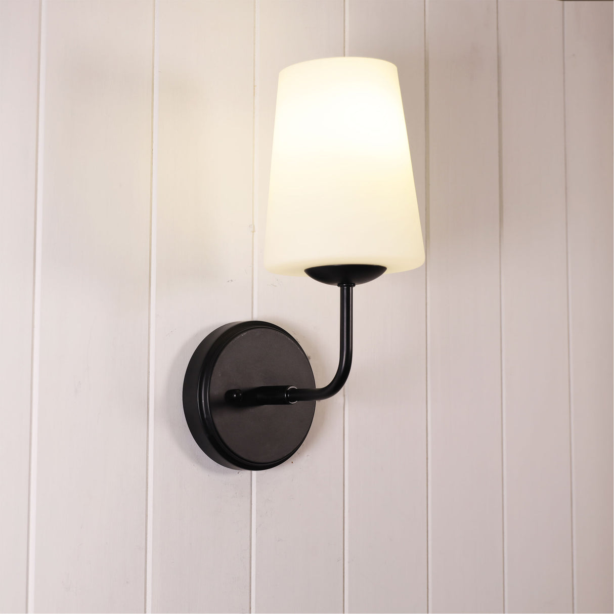 Moonbi Wall Light
