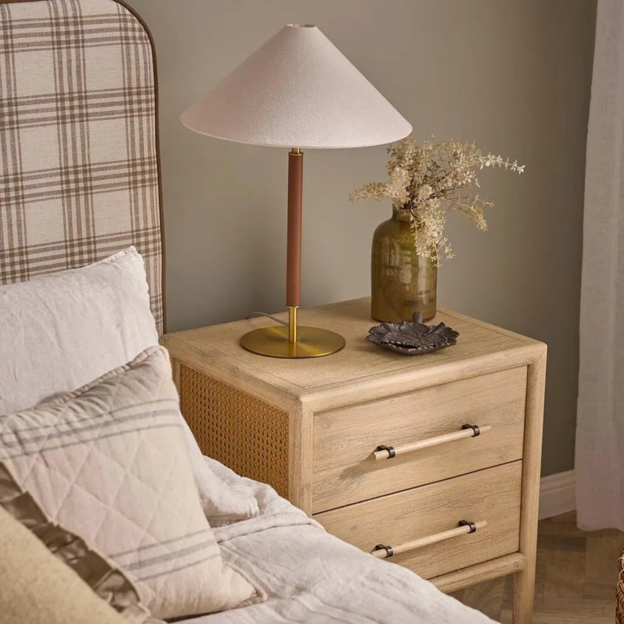 Dumaresq Table Lamp