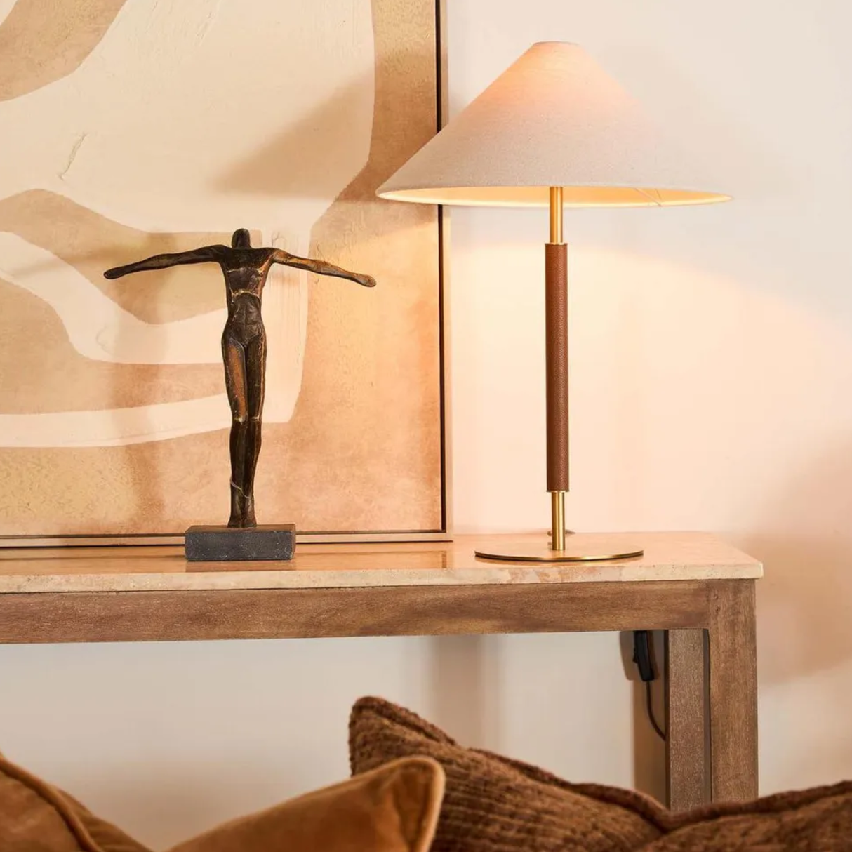 Dumaresq Table Lamp