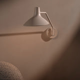 Darci Wall Light