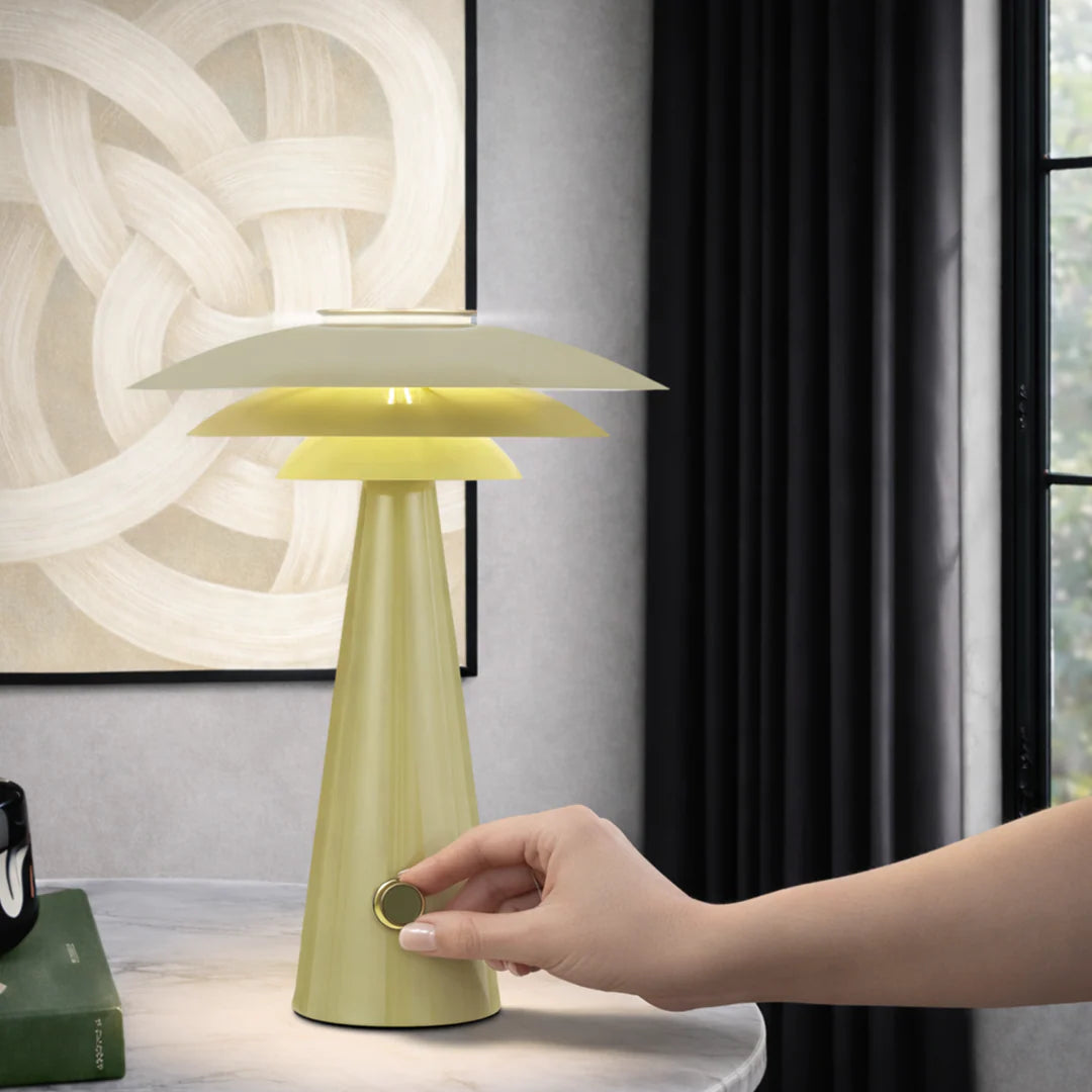 Rei Table Lamp
