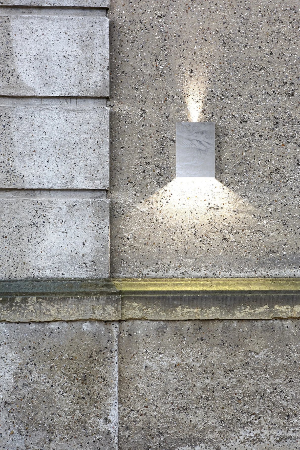 Fold Wall Light