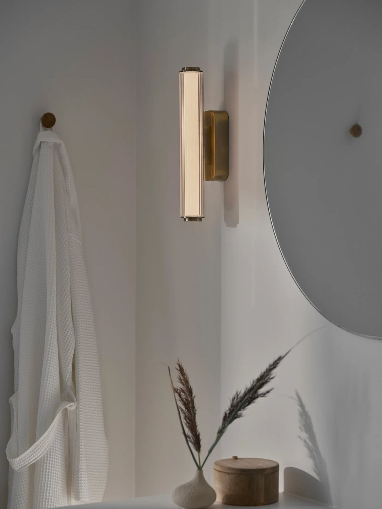 Virelle Wall Light
