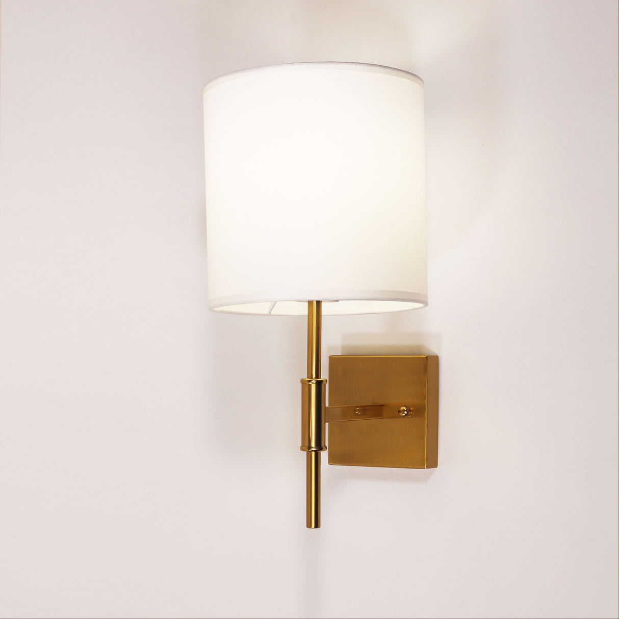 Bundarra Wall Light