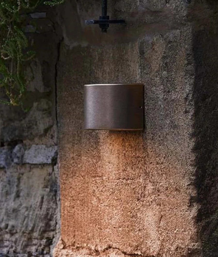 Orlo Step Light - 12V - Solid Bronze