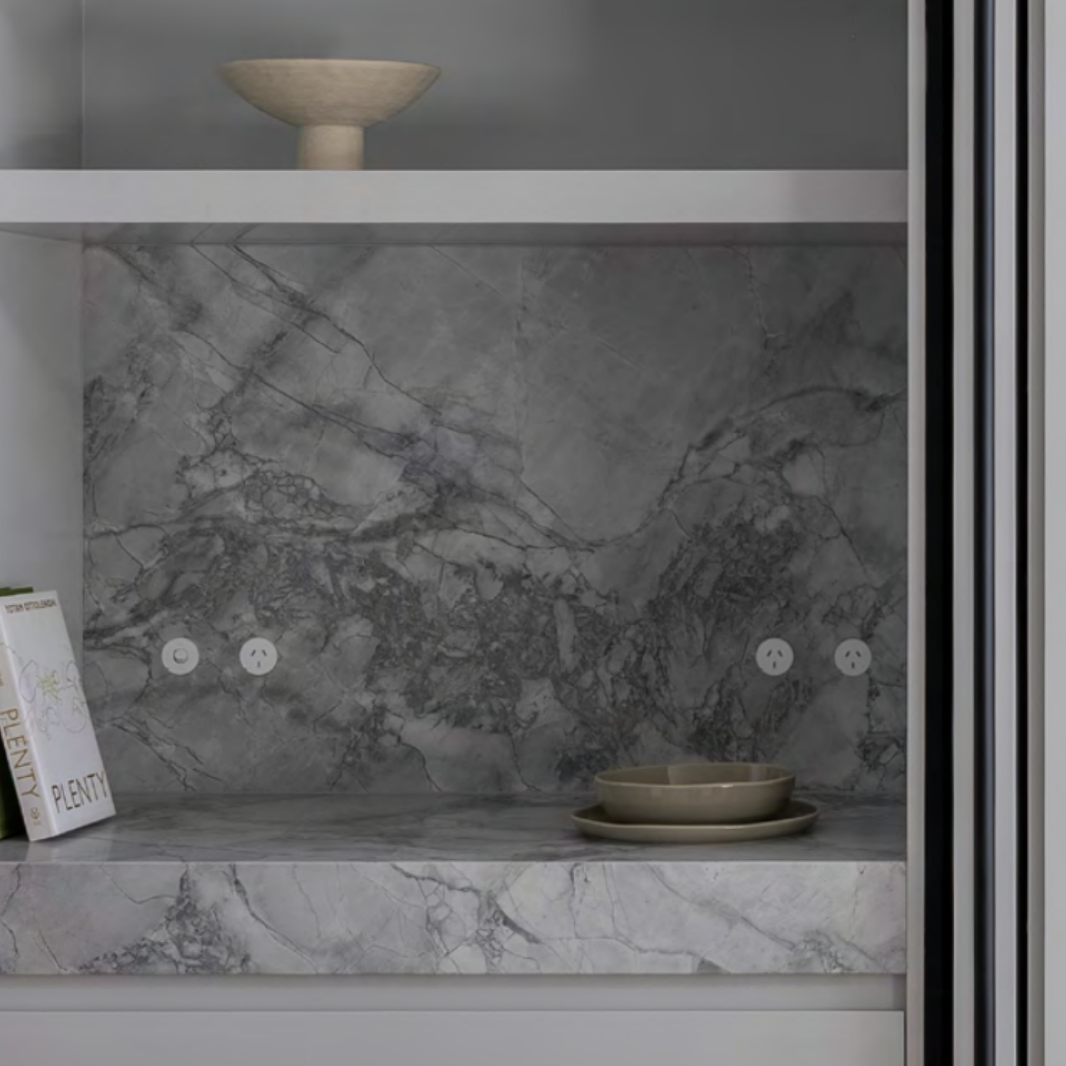 ZETR - 48 / Flush - Matte White Single Outlet